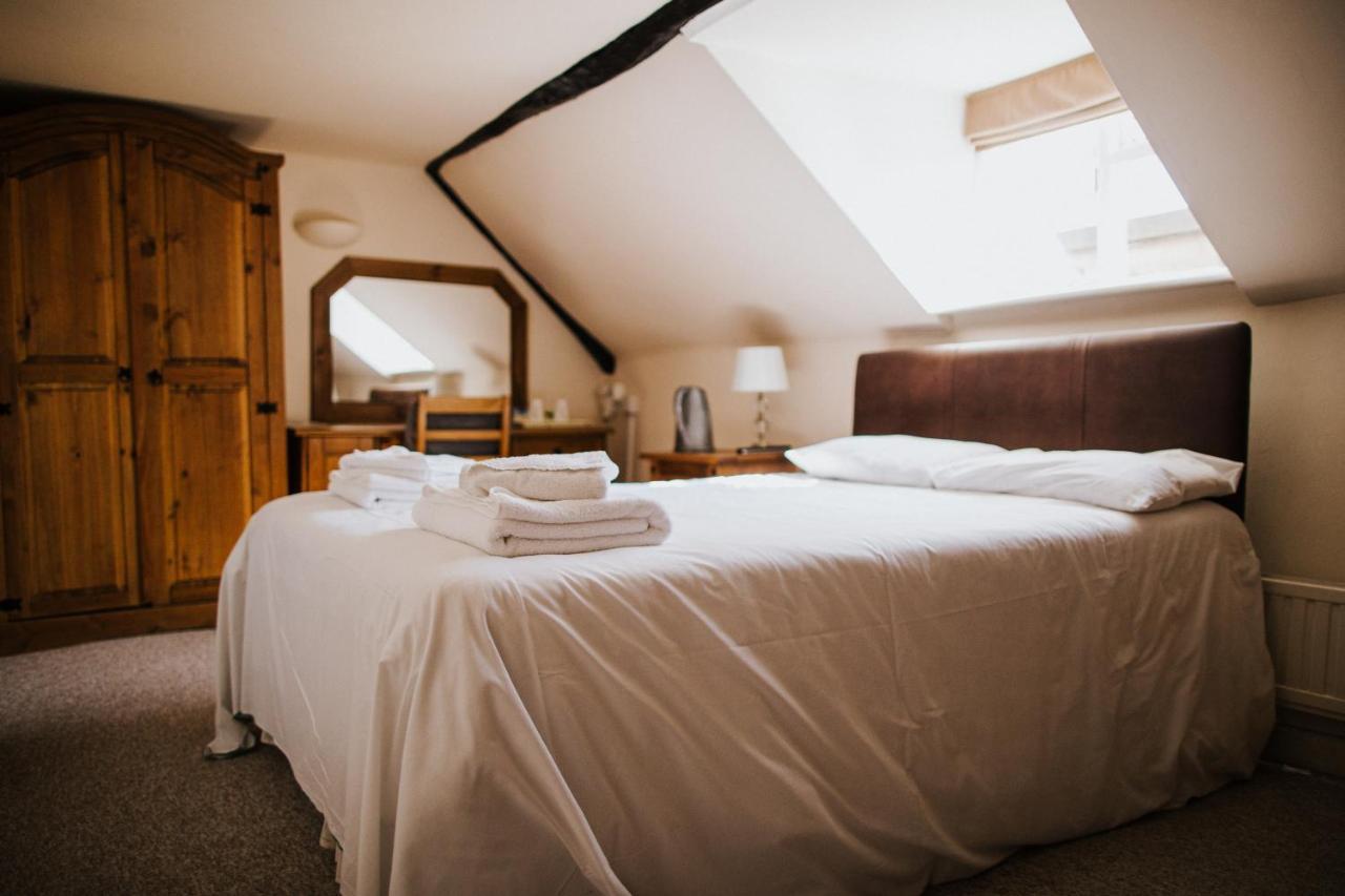 The Stratton House 3* Biggleswade