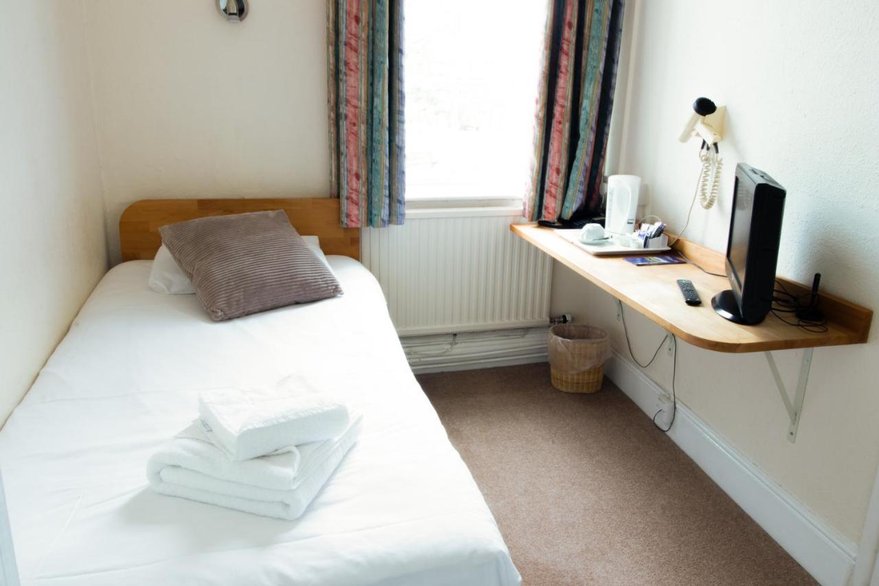 The Stratton House 3*